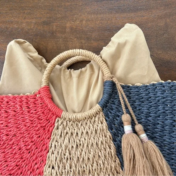 MERSEA - BON BON BAG - NAVY/RED - Summer Straw Bag with Tassels. Coastal - Picture 5 of 7
